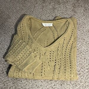 Vintage Cache Metallic Gold Knit V neck Loose Knit Slouchy Sweater